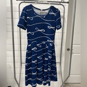 LuLaRoe Amelia
